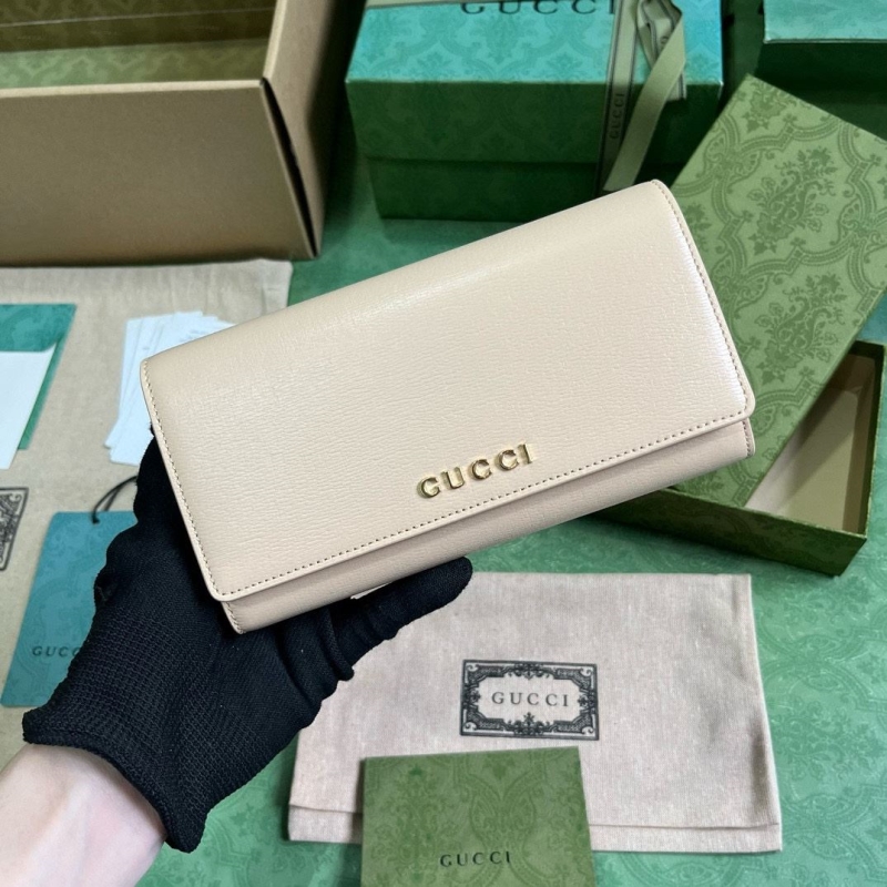 G*u*i wallets & purse